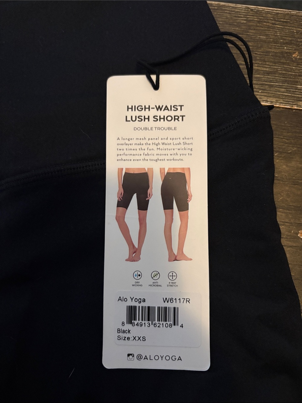 ALO Yoga Black High-Rise Legging shorts with Tag - Picture 3 of 12